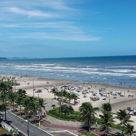 Predio Com Piscina Na Cobertura Frente Ao Mar, Apartamento Para Ate 6 Adultos E 3 Criancas Ate 8 Anos, Churrasqueira Na Sacada, Wi-Fi Gratis, Nao Oferecemos Roupas De Cama E Banho, 1 Vaga De Garagem, Na Praia Grande-Vila Mirim Διαμέρισμα Εξωτερικό φωτογραφία