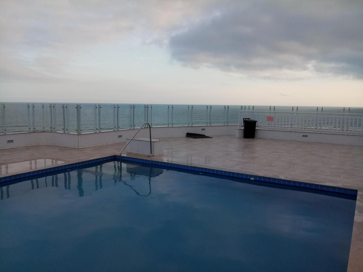 Predio Com Piscina Na Cobertura Frente Ao Mar, Apartamento Para Ate 6 Adultos E 3 Criancas Ate 8 Anos, Churrasqueira Na Sacada, Wi-Fi Gratis, Nao Oferecemos Roupas De Cama E Banho, 1 Vaga De Garagem, Na Praia Grande-Vila Mirim Διαμέρισμα Εξωτερικό φωτογραφία