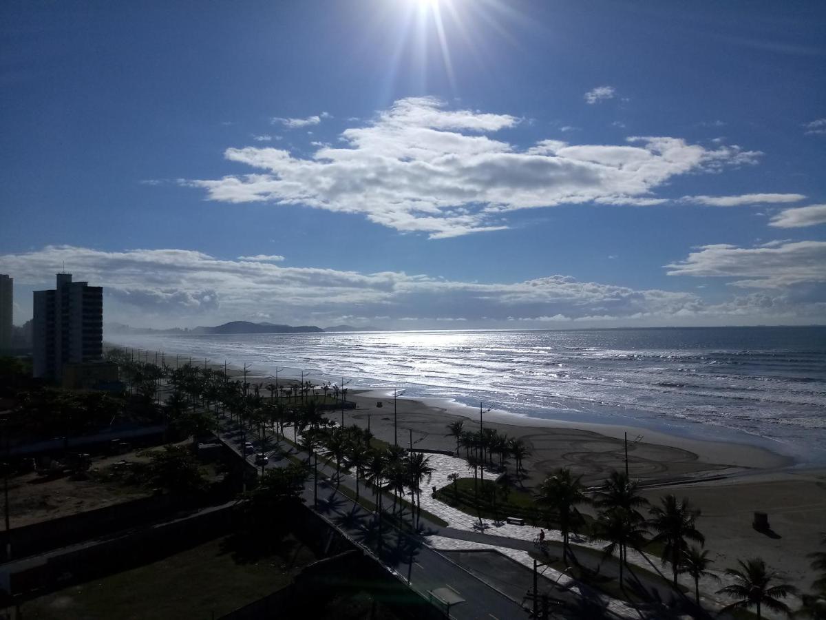 Predio Com Piscina Na Cobertura Frente Ao Mar, Apartamento Para Ate 6 Adultos E 3 Criancas Ate 8 Anos, Churrasqueira Na Sacada, Wi-Fi Gratis, Nao Oferecemos Roupas De Cama E Banho, 1 Vaga De Garagem, Na Praia Grande-Vila Mirim Διαμέρισμα Εξωτερικό φωτογραφία