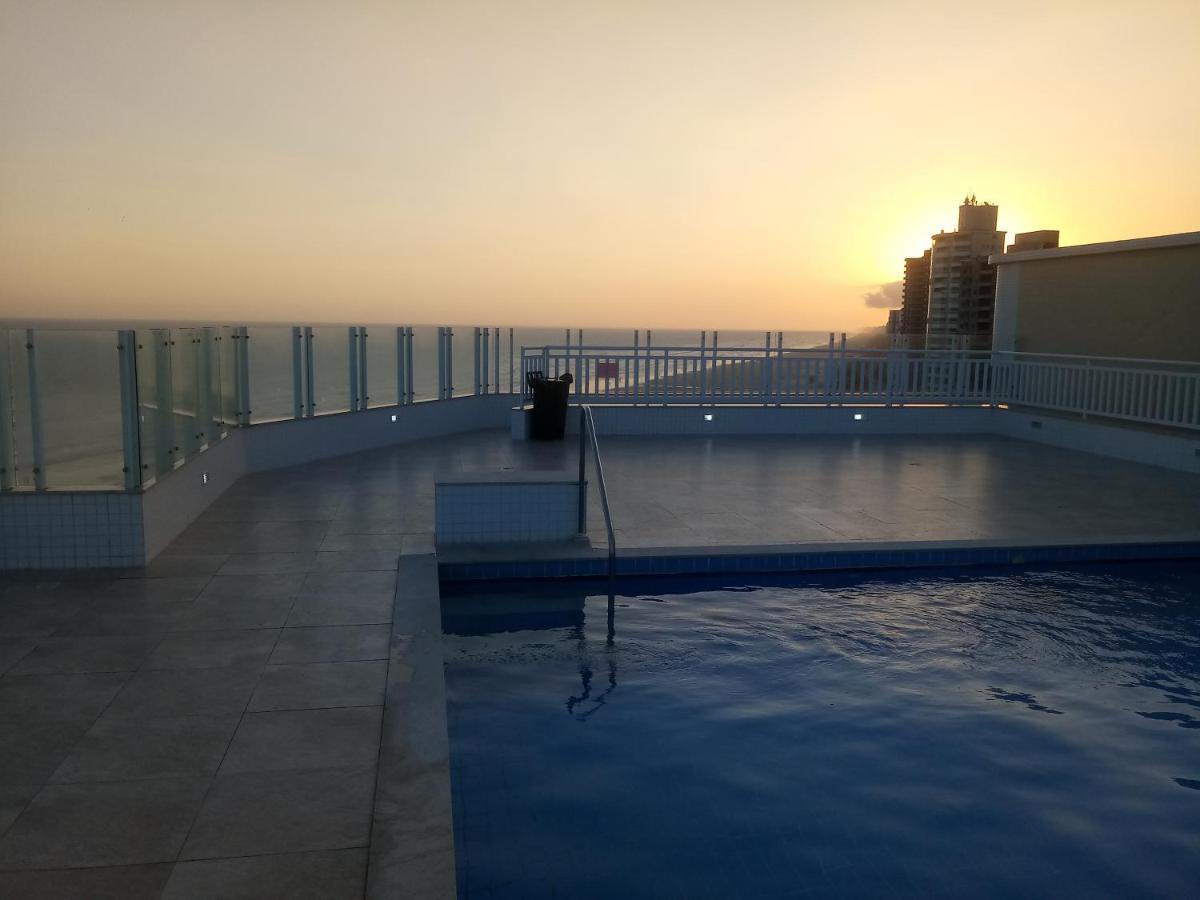 Predio Com Piscina Na Cobertura Frente Ao Mar, Apartamento Para Ate 6 Adultos E 3 Criancas Ate 8 Anos, Churrasqueira Na Sacada, Wi-Fi Gratis, Nao Oferecemos Roupas De Cama E Banho, 1 Vaga De Garagem, Na Praia Grande-Vila Mirim Διαμέρισμα Εξωτερικό φωτογραφία